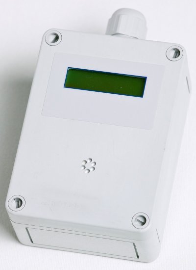 CO2 transmitter CMD with LCD